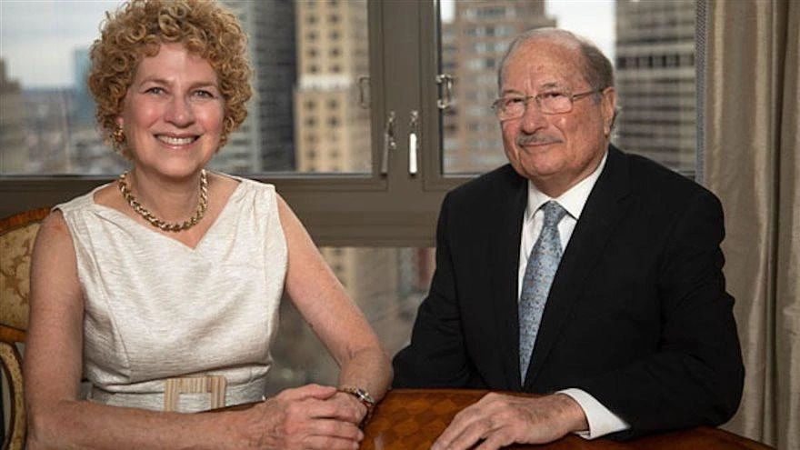 Sandra and Stephen Sheller